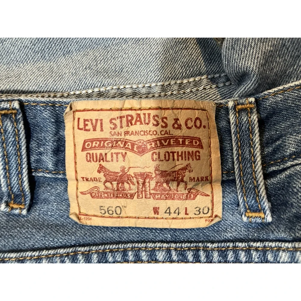 Levi's 560 Mens 44x30 (Fits 42x29) Comfort Fit Medium Wash 100% Cotton Jeans Y2K